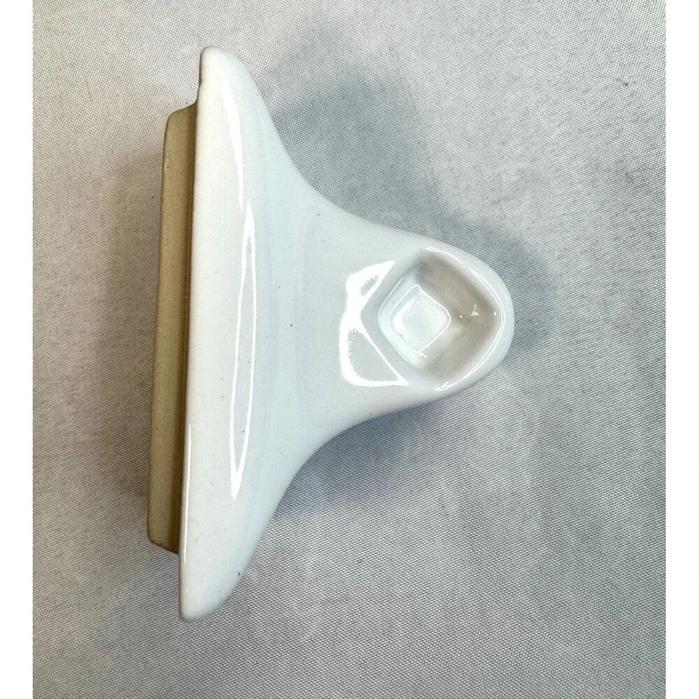 Replacement white glazed ceramic towel bar base 4.75